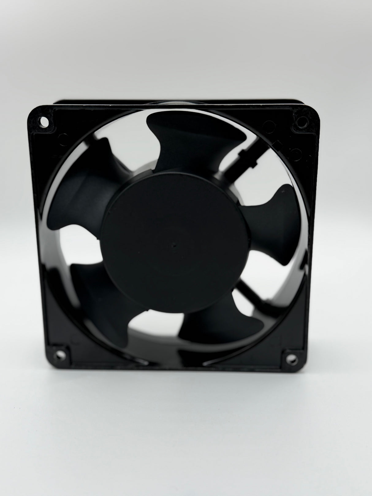High Flow‑Rate Large Cooling Fan (Side‑Mounted)